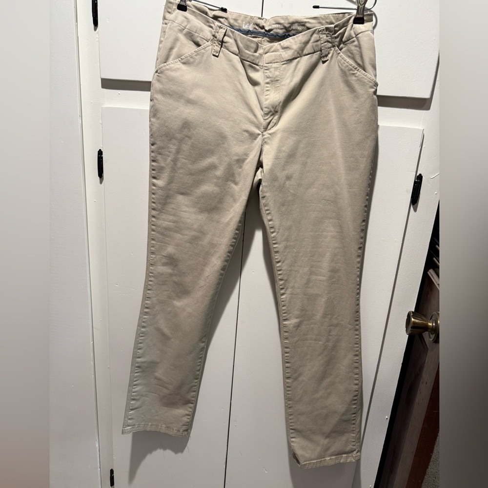 Lee Khaki Essential Chinos Classic Cotton Twill